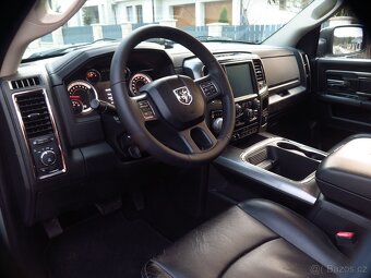 Dodge Ram, 5.7 HEMI V8 - LIFT - RAM BOX - 8