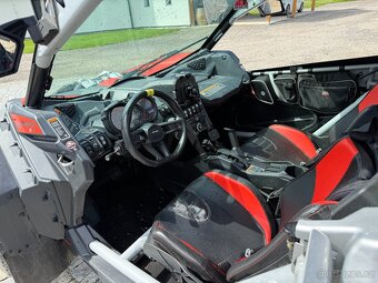 Can-Am Maverick x3 rs - 8