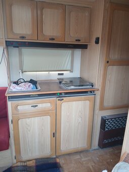 Karavan LORD  LMC - 8