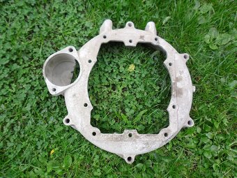 díly motorů Slávia - 8