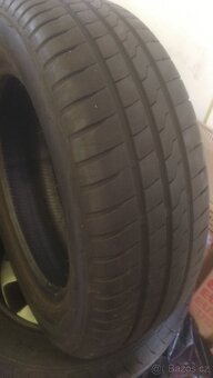 Prodám kusové pneu. 1x a diskem 1xkus nové - 8