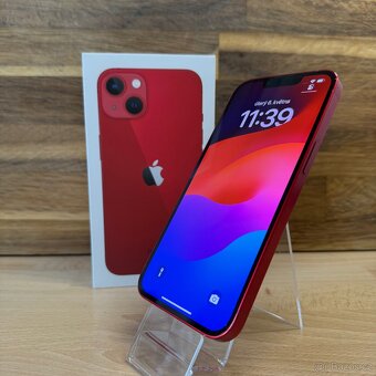 iPhone 13 128GB, červený (12 měsíců záruka) - 8