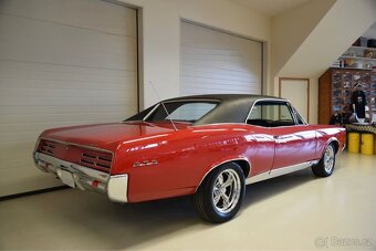 1967 Pontiac GTO - 8