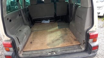 Prodám dělníka VW T4 2.5tdi Long r.v 2000 nová STK - 8