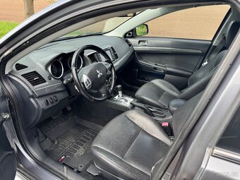 Mitsubishi Lancer 1,8 Automat rok 2009 - 8