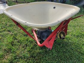 Rozmetadlo průmyslových hnojiv Vicon - 8