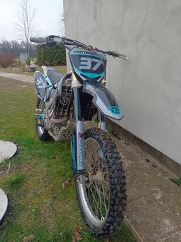 Suzuki rmz 450 - 8