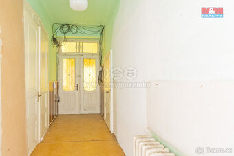 Prodej bytu 3+1, 102 m², Krnov, ul. Mikulášská - 8