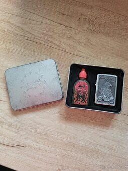 Zapalovač Zippo + další 3 ks - 8