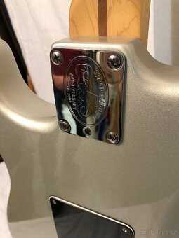 Fender Stratocaster 2004 50th anniversary - 8