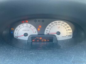 Toyota Yaris 1.5 TS-- R.V 2005--Náhradní díly - 8