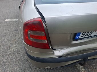 Octavia 2 2004 1.9 Tdi - 8