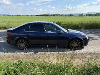 Ford Mondeo ST220 3.0 V6 166kw - 8