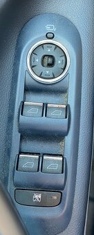 Prodám Ford Mondeo MK4 -11/ 2009 - 8