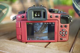 Fotoaparát Panasonic G - 2 + příslušenství... - 8