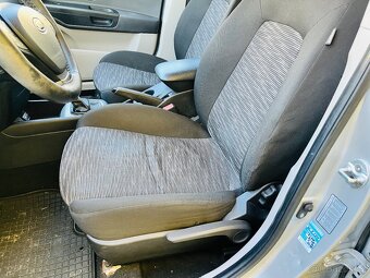 KIA CEED 1.4 i 80 kW BENZÍN MLHOVKY KLIMATIZACE. - 8