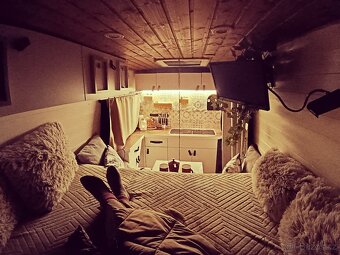 Mercedes Benz 1997 - 8