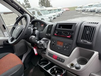 Obytné auto - Dethleffs Advantage, 3.0 jtd, 4 osoby, Truma - 8