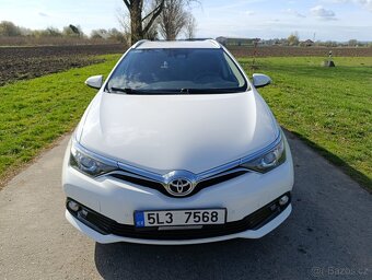 Toyota Auris - 8
