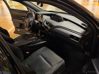 Lexus UX 250h - 8