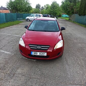 KIA CEED - 8