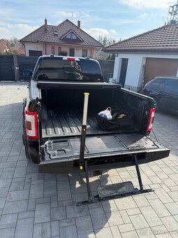 Ford F-150 F 150 UNIKÁT s dlouhou korbou a TOladěnými výfuky - 8