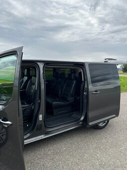 Peugeot Expert Traveller 2.0 BlueHDi – 8 míst, TOP výbava - 8