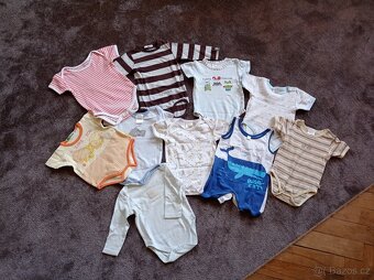Body 74/80, 6-12 měs., 9-12 měs. - 8
