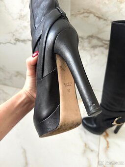 Kožené kozačky Gucci - 8