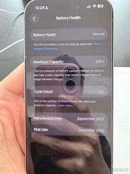 iPhone 17 white storage 256GB - 8