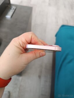 iPhone 15 128GB - 8