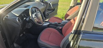 Nissan Qashqai 2.0 DCi 4x4 automat,nová stk, tažné,panorama - 8