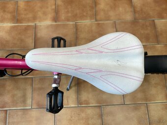 20" dětské horské kolo Specialized Hot Rock - 8