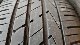Hankook Letní pneu 235/50 R19 - 8