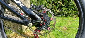 Specialized S-Works Demo 8, vel. M - 8