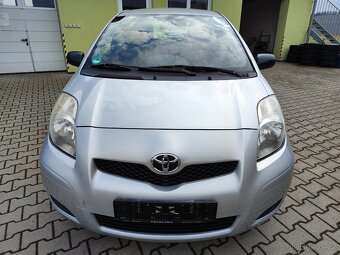 Toyota Yaris - 8