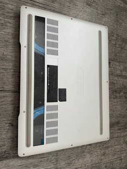 HERNÍ NT DELL BÍLÝ - i7/RTX/SSD disk - 8