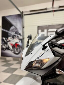 Yamaha YZF-R125 2013 27000KM TOP STAV ZÁRUKA Motor po GO - 8