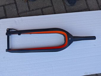 Karbonová vidlice Koga Beachracer 28 - 8