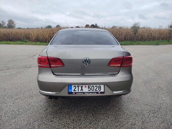 VW Passat B7 sedan 2.0 TDI - 8