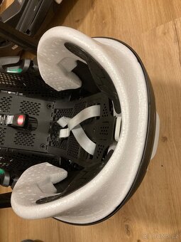 Maxi Cosi Pebble 360 Pro 2 + Family fix base - 8