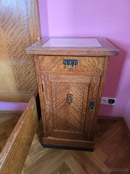 Starozitna loznice 1930 - 8