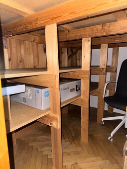 Postel s úložným prostorem - 8