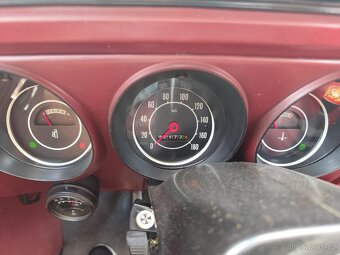 Ford Cortina mk3 - 8