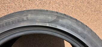 245/45/19 Pirelli P ZERO 102Y - 8