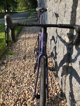 Nové kolo - 77.999 Kč vzorek HELIOS A7X - UCI, 105Di2 - 8