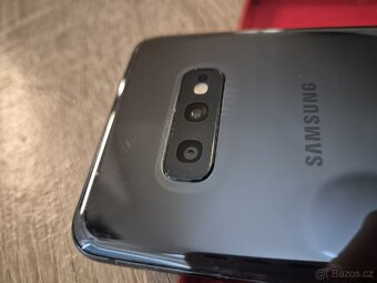 Samsung Galaxy S10e - 8