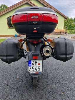SUZUKI V-STROM 650 - 8