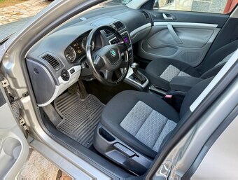 Škoda Octavia, 1.4 TSI 90KW DSG AMBITION - 8