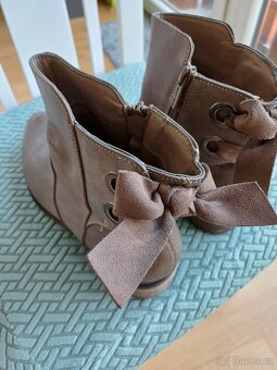 Kotníčkové boty 41 - 8